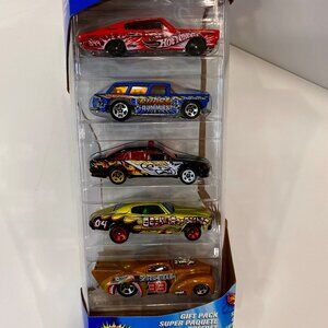 Hot Wheels 5pc Gift pack Smashville